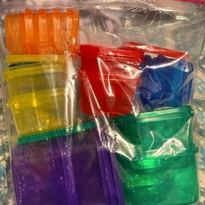 Food containers , portion size